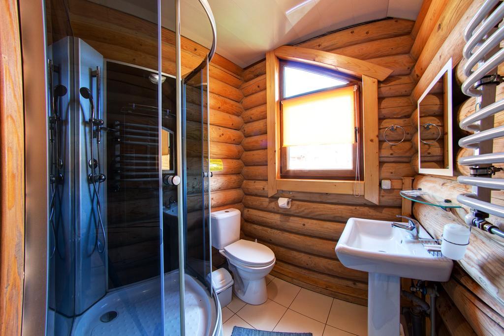 Hotel Bereg バコヴェル 部屋 写真
